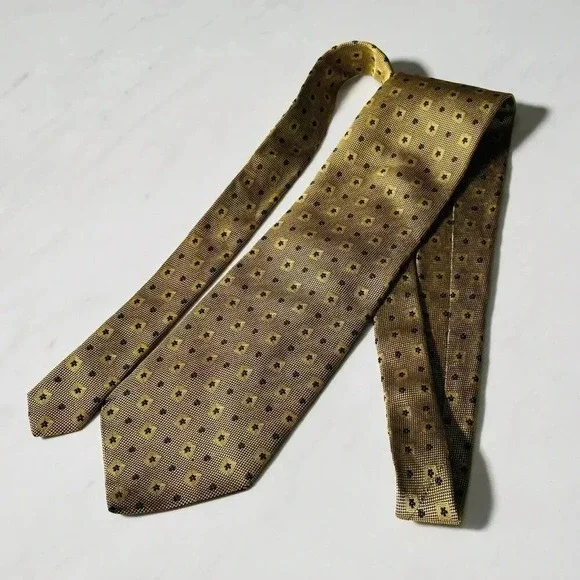 CADE' MILANO 100% Silk Tie Gold / Yellow - Made in Italy - 60" Length - 4" Wide - Picture 7 of 7